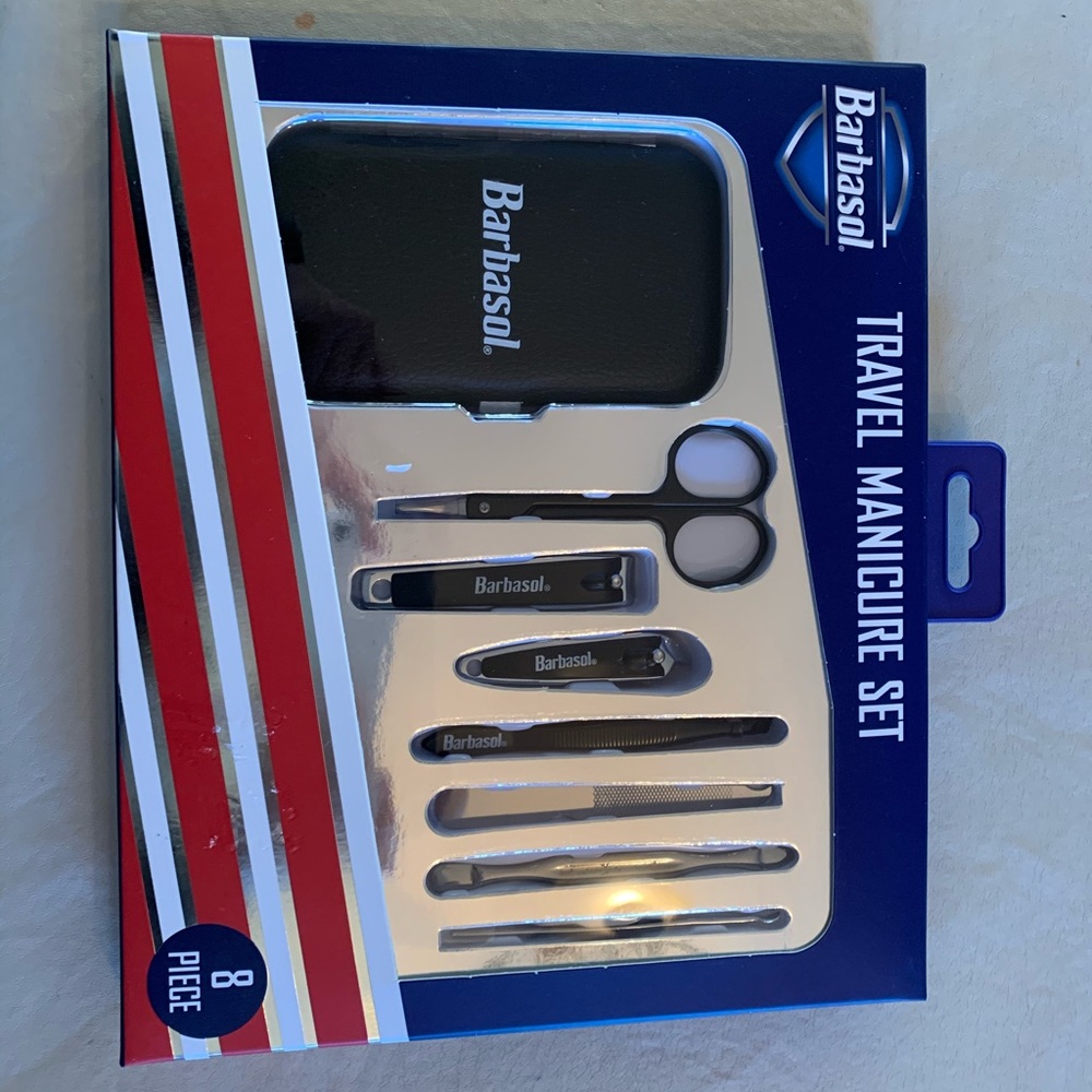 Barbasol Men’s travel manicure care kit